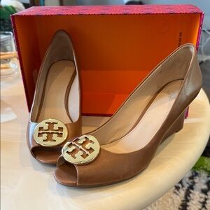 Tory Burch Tan Peep Toe Wedges